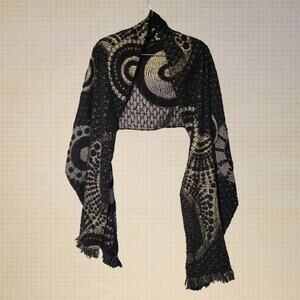 Contemporary Geometric Patterned Textured Pashmina Scarf Avenue Black Gold Fring